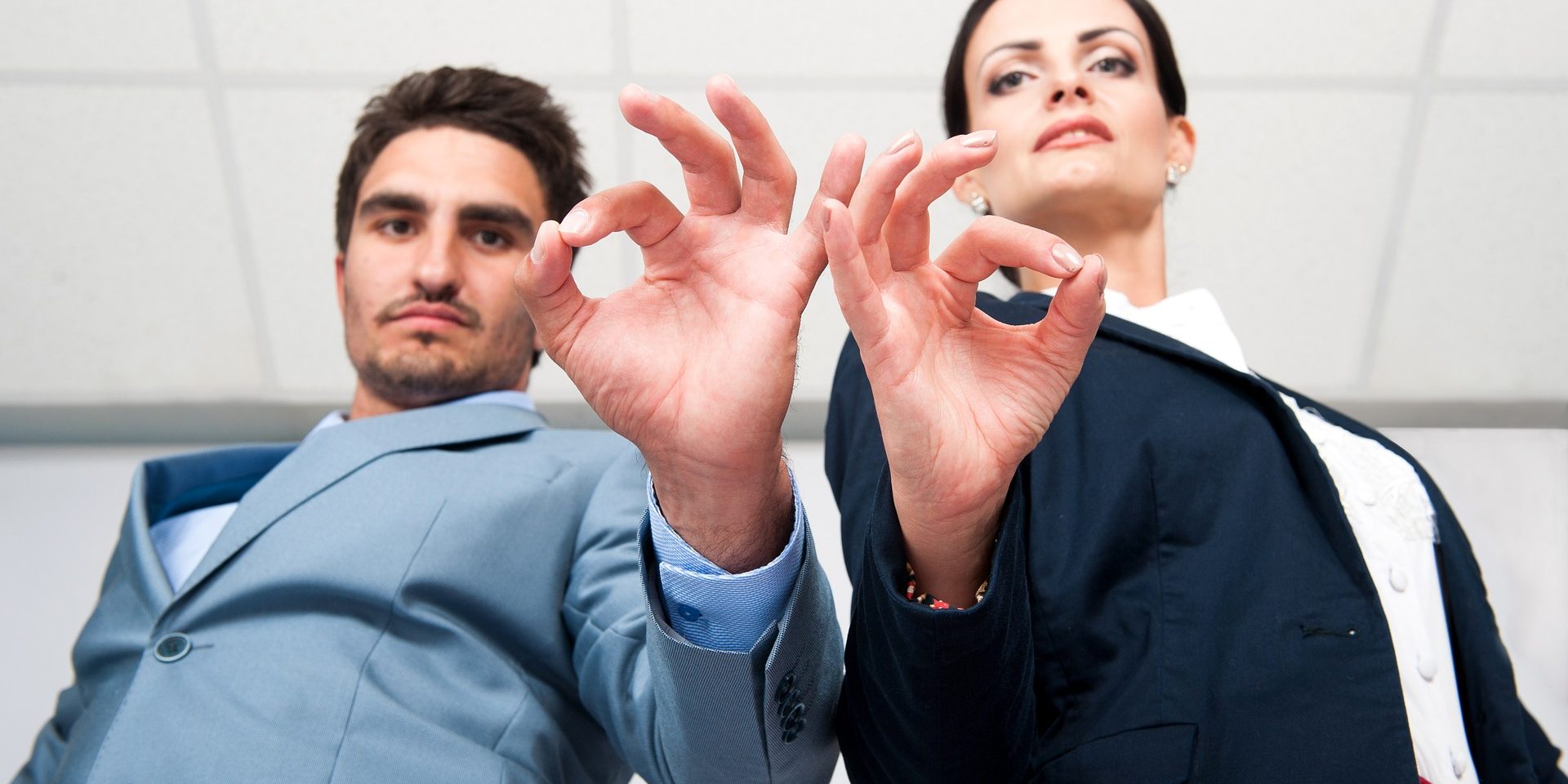 Bestellen van relatiegeschenken, kerstpakketten en bedrijfskleding